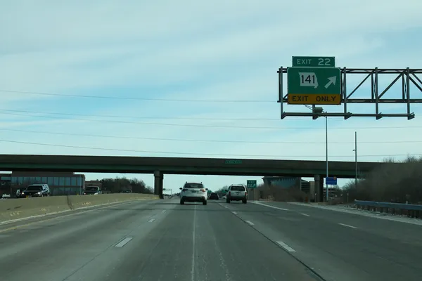 18-year-old passenger dies after I-64 crash near Missouri 141 sends car into oncoming lanes