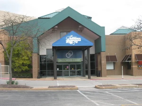 Katie’s Pizza & Pasta Osteria opens first freestanding restaurant at Crestwood Plaza redevelopment site in south county