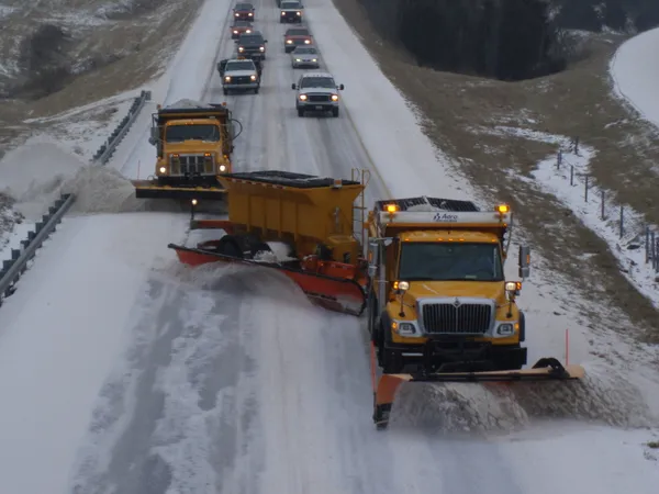Lane Closures on I-44 and I-55 Expected to Impact Friday Commute; Wintry Weather Forecasted